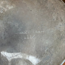 Load image into Gallery viewer, Antique (1920-1930) Juicer - Wear-ever Alcoa