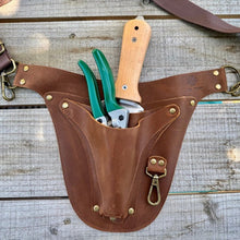 Load image into Gallery viewer, The Ultimate Garden Tool Gift Set – Leather Belt, Precision Pruners &amp; Hori Hori Knife - The Celtic Farm