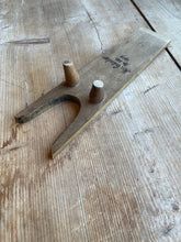 Load image into Gallery viewer, Antique Decorative Pyrography Floral Boot Jack (1909)
