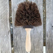 Load image into Gallery viewer, Flower Pot Brush - Made in Germany - The Celtic Farm