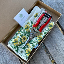 Load image into Gallery viewer, Garden Gift Box - Gloves and Needle Snips - The Celtic Farm