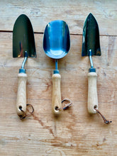 Load image into Gallery viewer, Potter's Tool Set - 3 Tools for Potting - The Celtic Farm