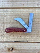 Load image into Gallery viewer, Professional Gardener's Knife - For Pruning, Grafting and Propagation - The Celtic Farm
